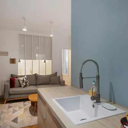 Apartmán Modern And Charming 2bd For 5p In The 15th *